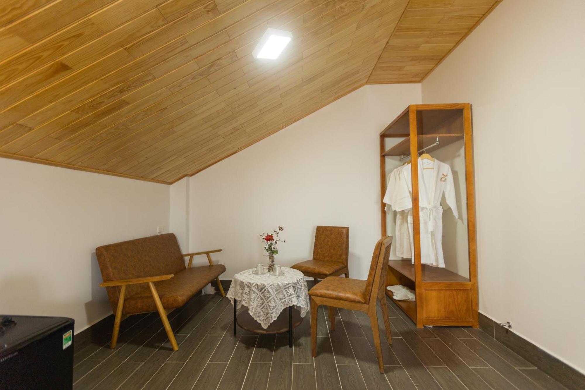 Olagi Hotel ダラット エクステリア 写真